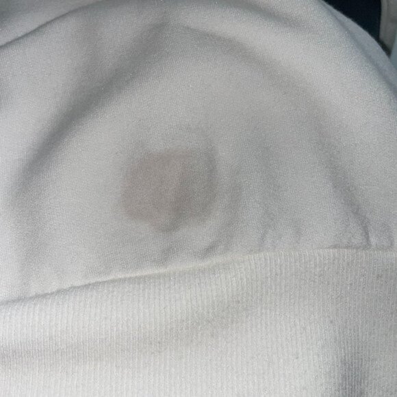 Selkie | The Pillow Sweater - Picture 5 of 7